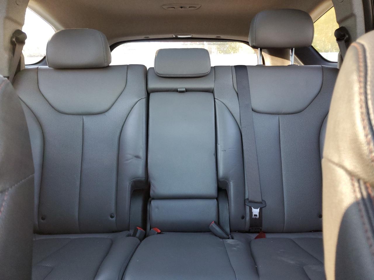 5NMS33AA2LH275303 2020 Hyundai Santa Fe Sel