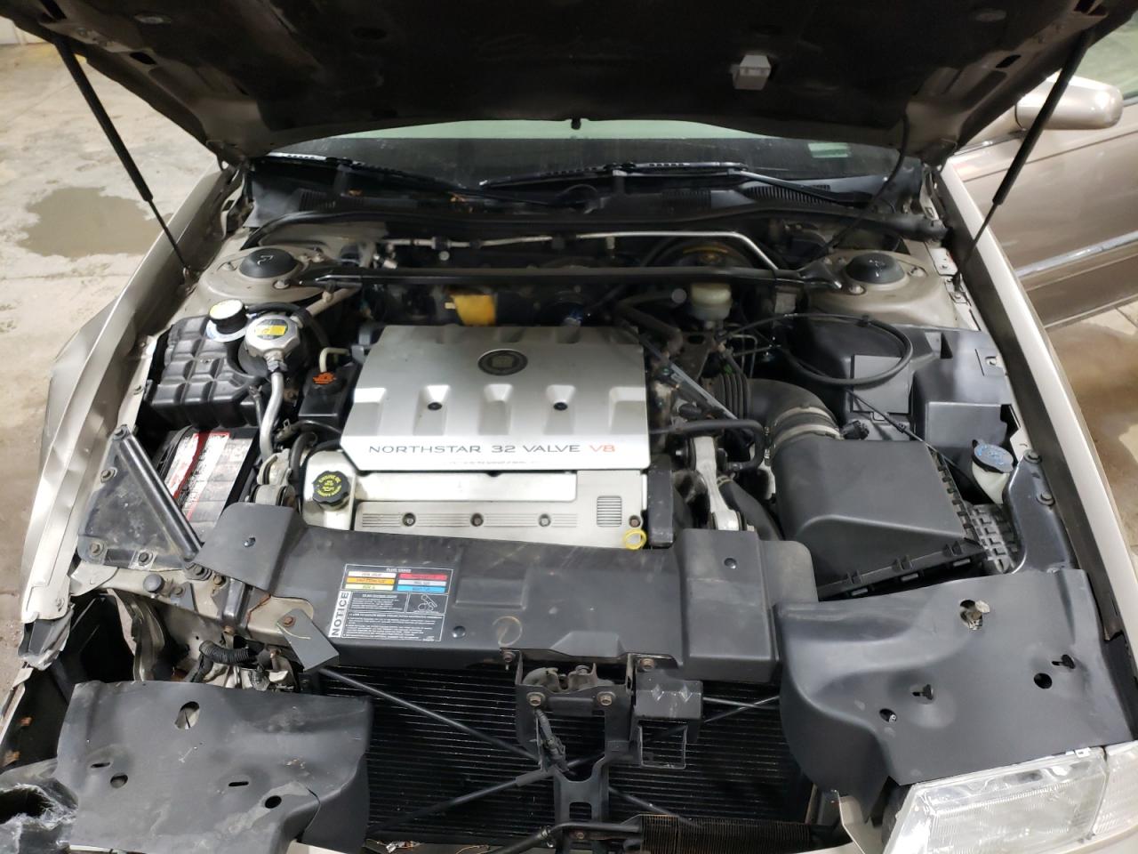 1G6EL12Y5YU181349 2000 Cadillac Eldorado Esc