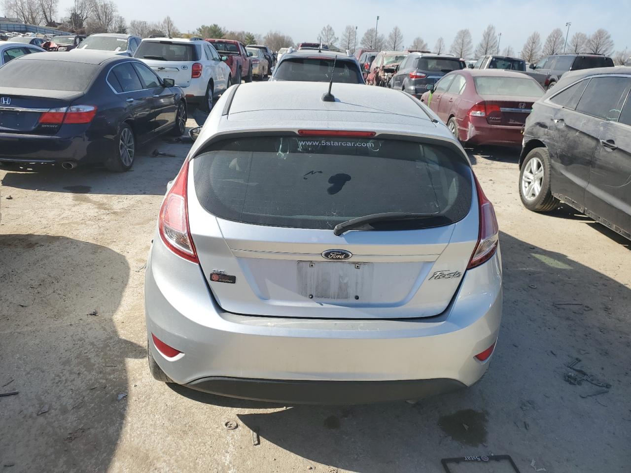 3FADP4EJ0GM173665 2016 Ford Fiesta Se