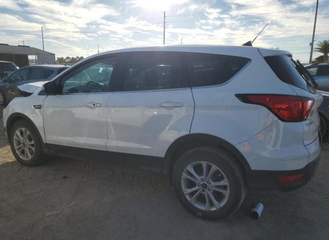 2019 FORD ESCAPE SE 1FMCU0GD4KUA02075