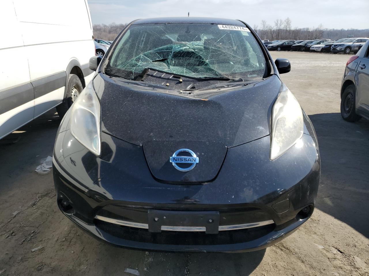 1N4AZ0CP4DC418820 2013 Nissan Leaf S