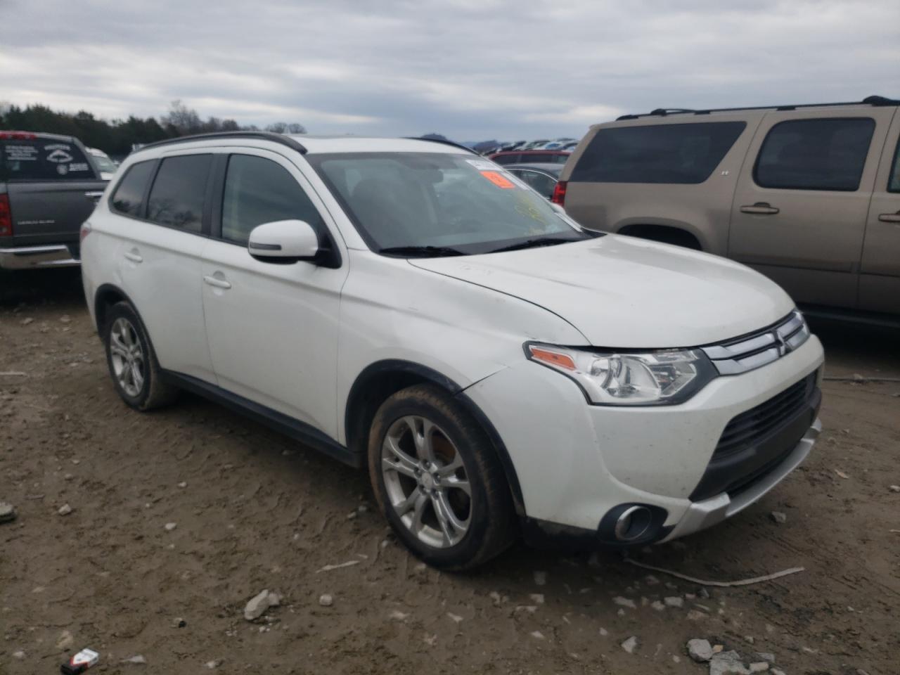 2015 Mitsubishi Outlander Se vin: JA4AD3A31FZ009601