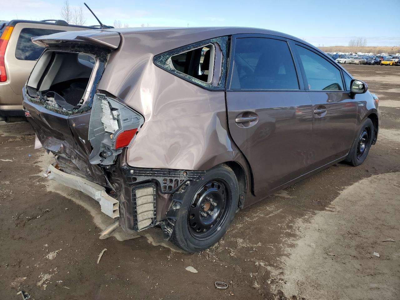 JTDZN3EUXHJ056779 2017 Toyota Prius V