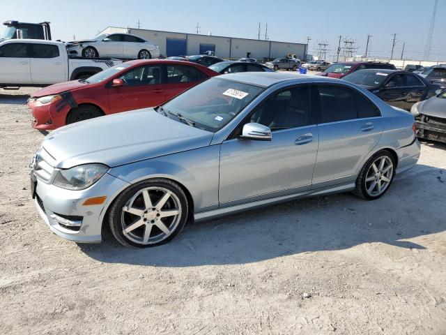 VIN WDDGF4HB7DR265516 2013 Mercedes-Benz C-Class, 250 no.1