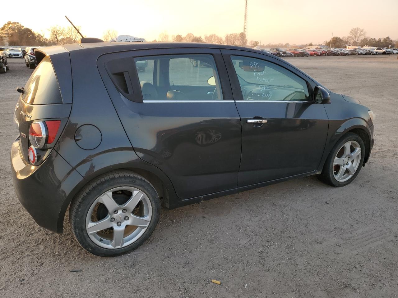 1g1je6sb6f4132603 1G1JE6SB6F4132603 2015 Chevrolet Sonic Ltz