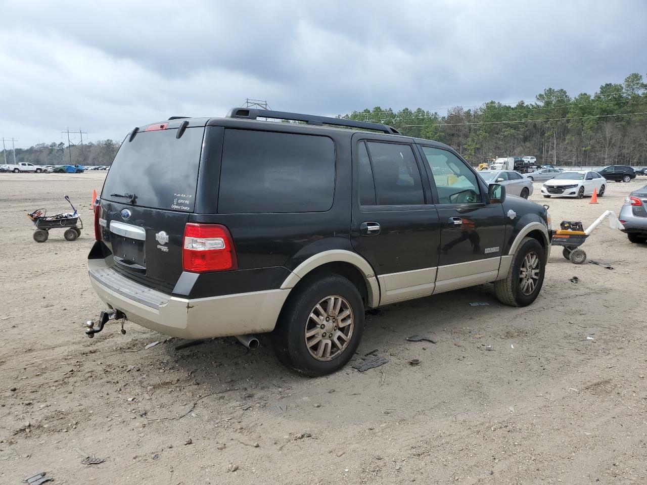 1FMFU17528LA87539 2008 Ford Expedition Eddie Bauer