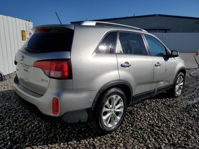  KIA SORENTO 2015 Серебристый