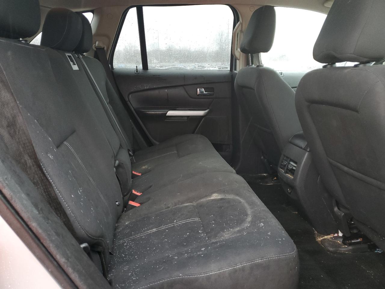 2FMDK3GC3CBA15670 2012 Ford Edge Se