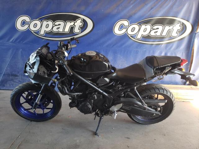 2023 YAMAHA YZFR3 A MH3RH18Y9PK009778