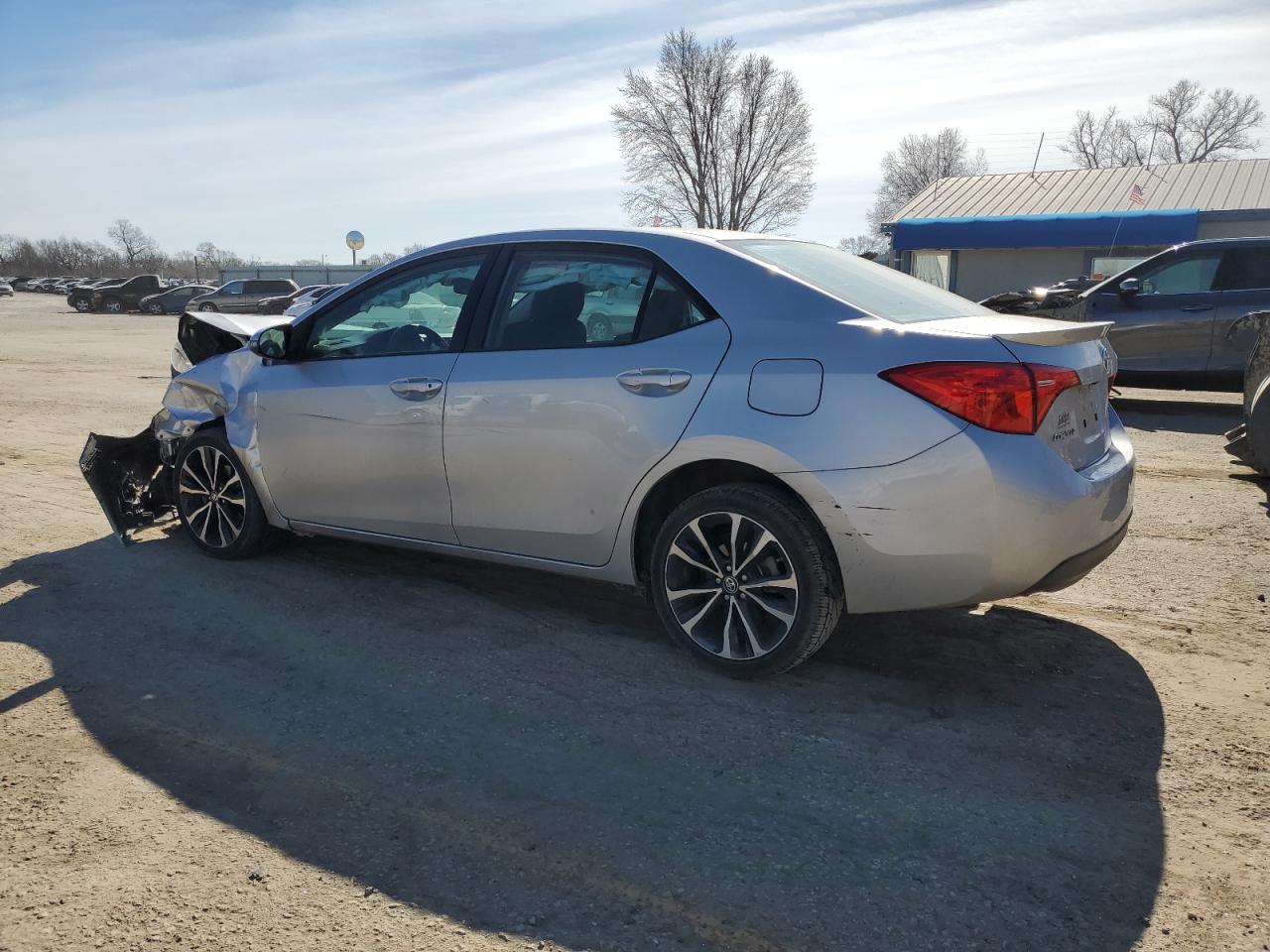 5YFBURHE9HP647290 TOYOTA COROLLA 2017