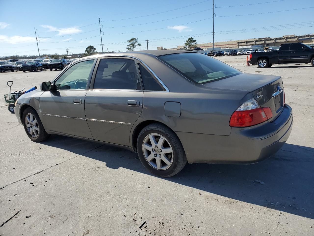 4T1BF28B53U276885 2003 Toyota Avalon Xl