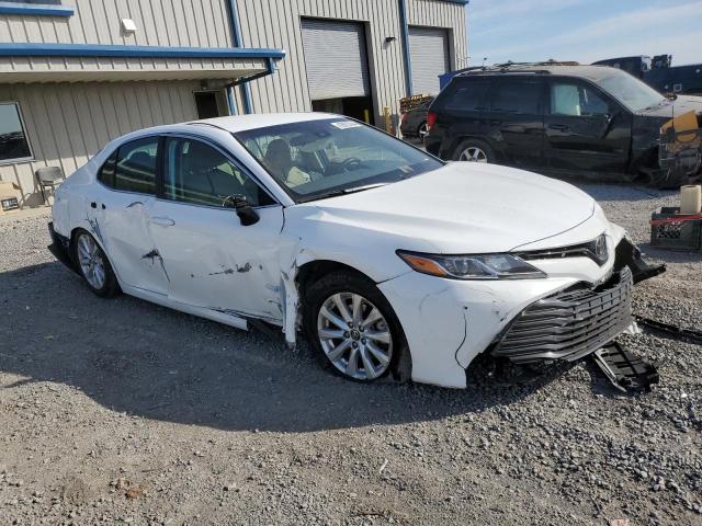2018 TOYOTA CAMRY L - 4T1B11HK1JU542036