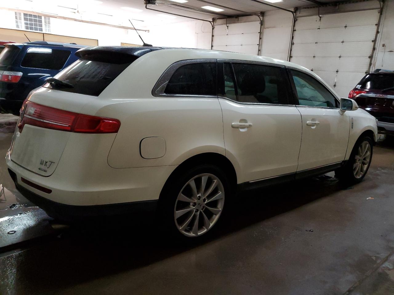 2LMHJ5AT4CBL54127 2012 Lincoln Mkt