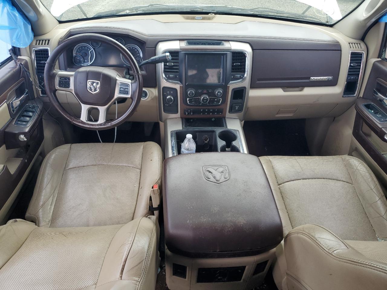 3C6UR5FL6FG692198 2015 Ram 2500 Laramie