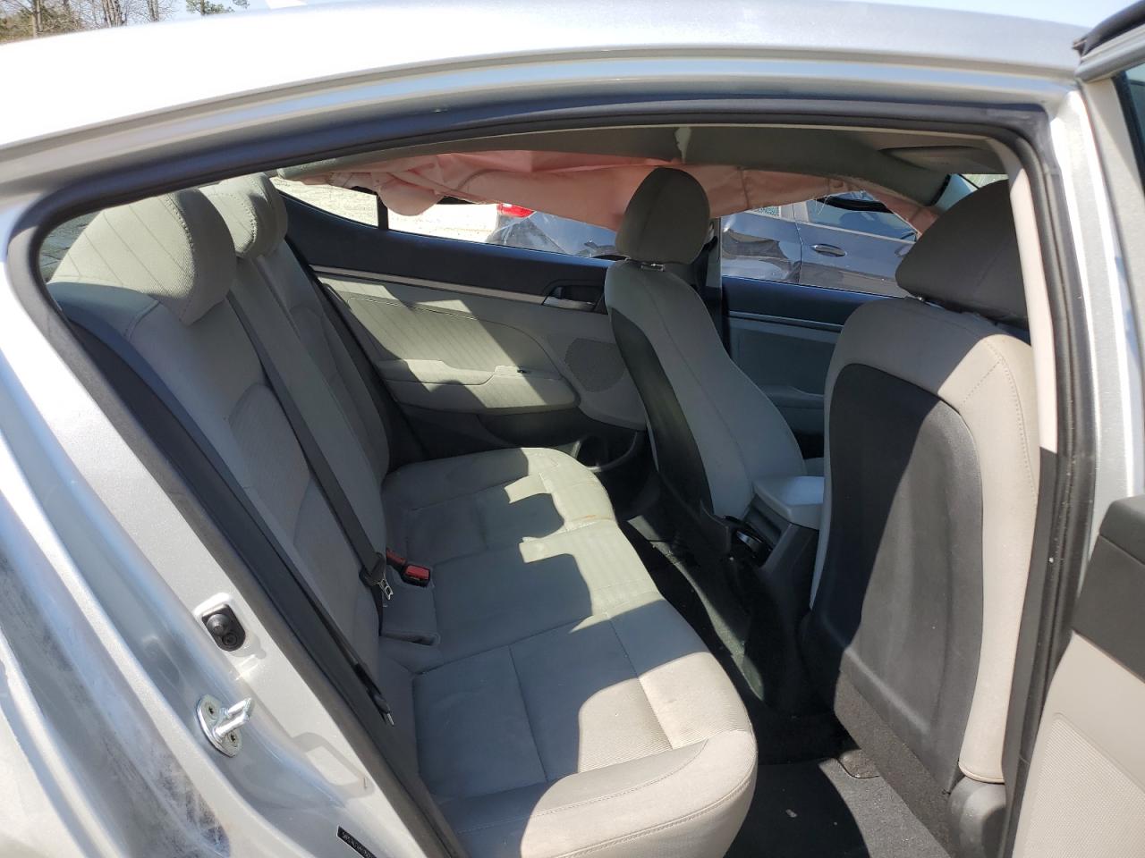 5NPD74LFXHH190683 2017 Hyundai Elantra Se