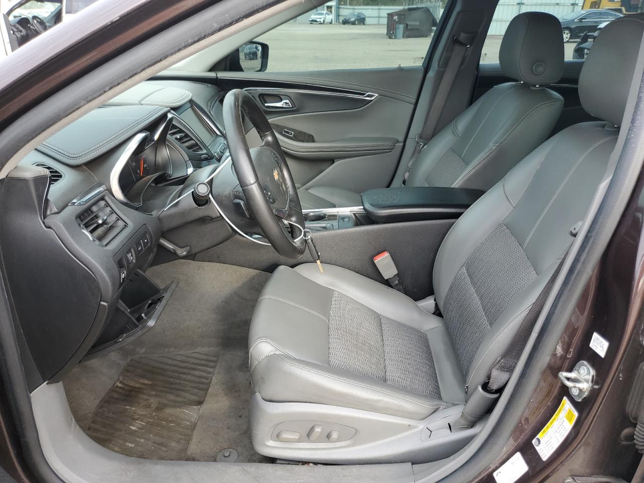 2G1115SL4F9241069 2015 Chevrolet Impala Lt