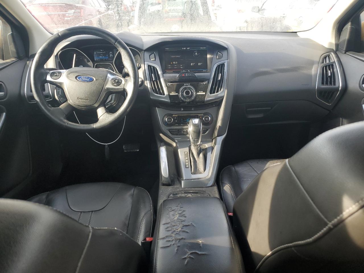 1FAHP3N26CL311600 2012 Ford Focus Titanium