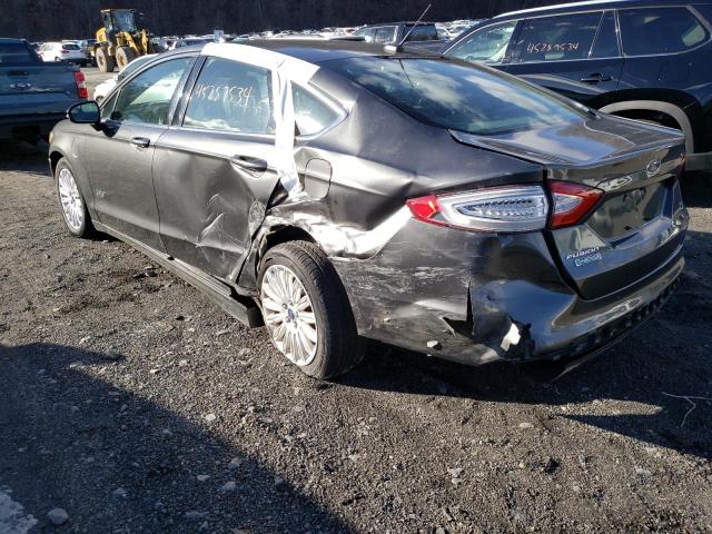 Lot #2389895381 2016 FORD FUSION SE salvage car