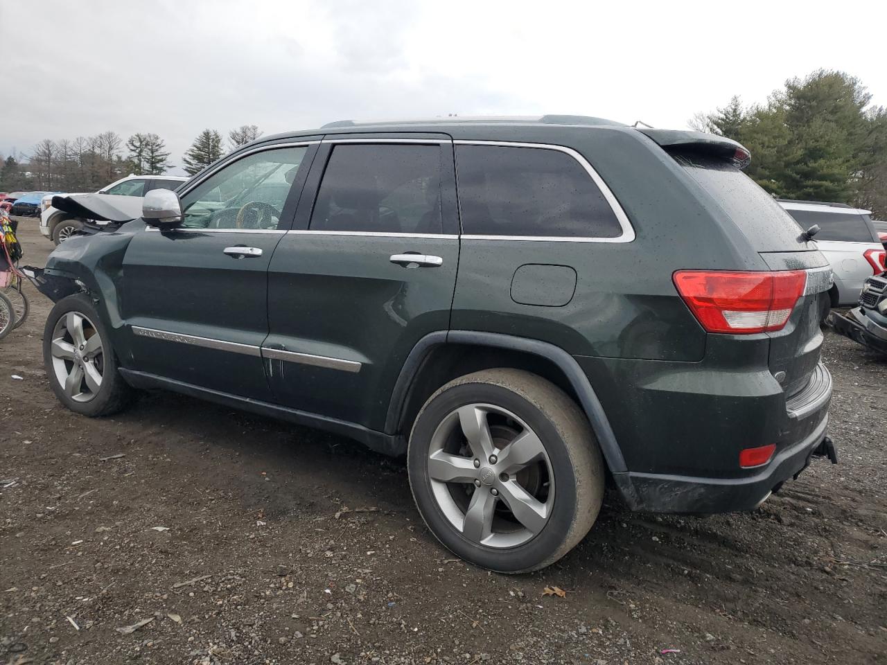 1J4RS6GT3BC644530 2011 Jeep Grand Cherokee Overland