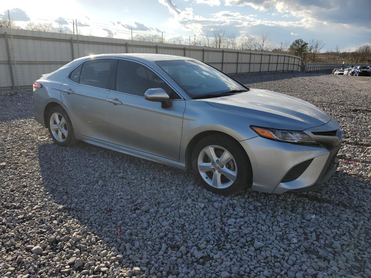 4T1G11AK2LU880337 2020 Toyota Camry Se