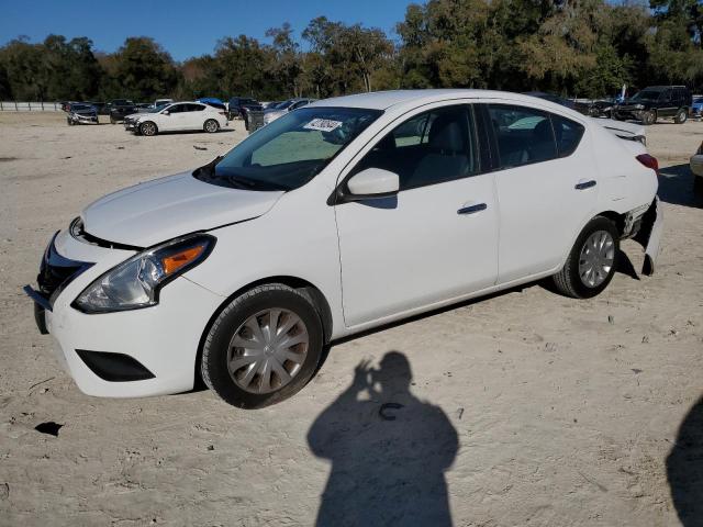 Lot #2538197454 2019 NISSAN VERSA S salvage car