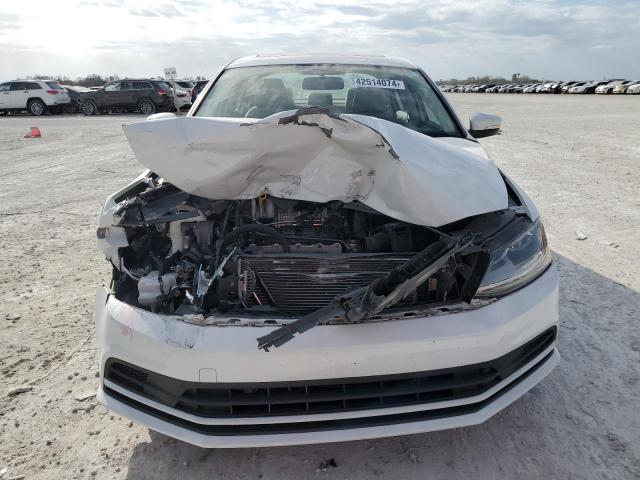 2017 VOLKSWAGEN JETTA SE 3VWDB7AJ9HM258325
