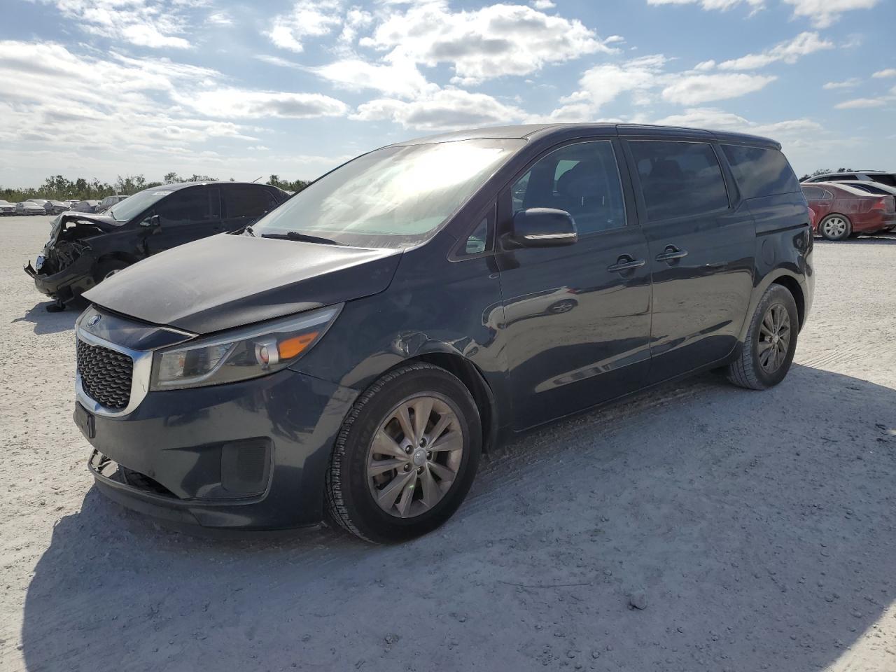 2017 Kia Sedona Lx vin: KNDMB5C15H6241185