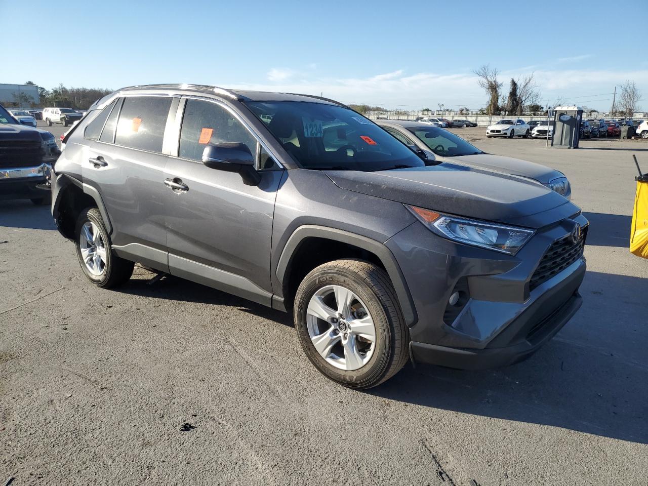 2T3W1RFV9LW095009 TOYOTA RAV4 2020