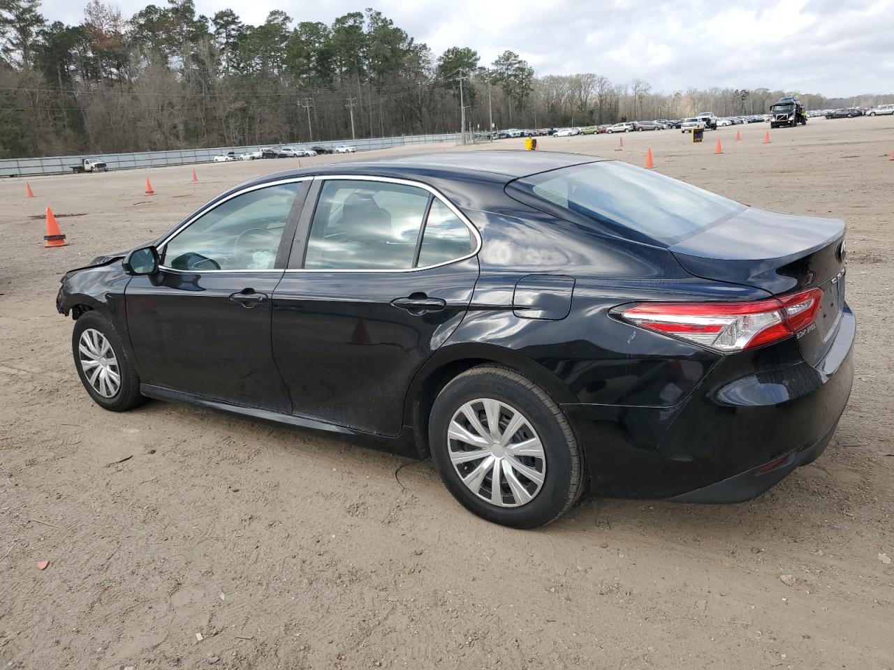 4T1B11HKXJU550538 TOYOTA CAMRY 2018