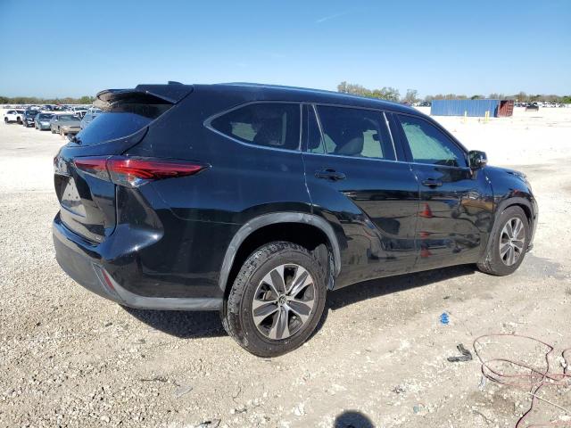 VIN 5TDGZRAH9MS533075 2021 Toyota Highlander, Xle no.3