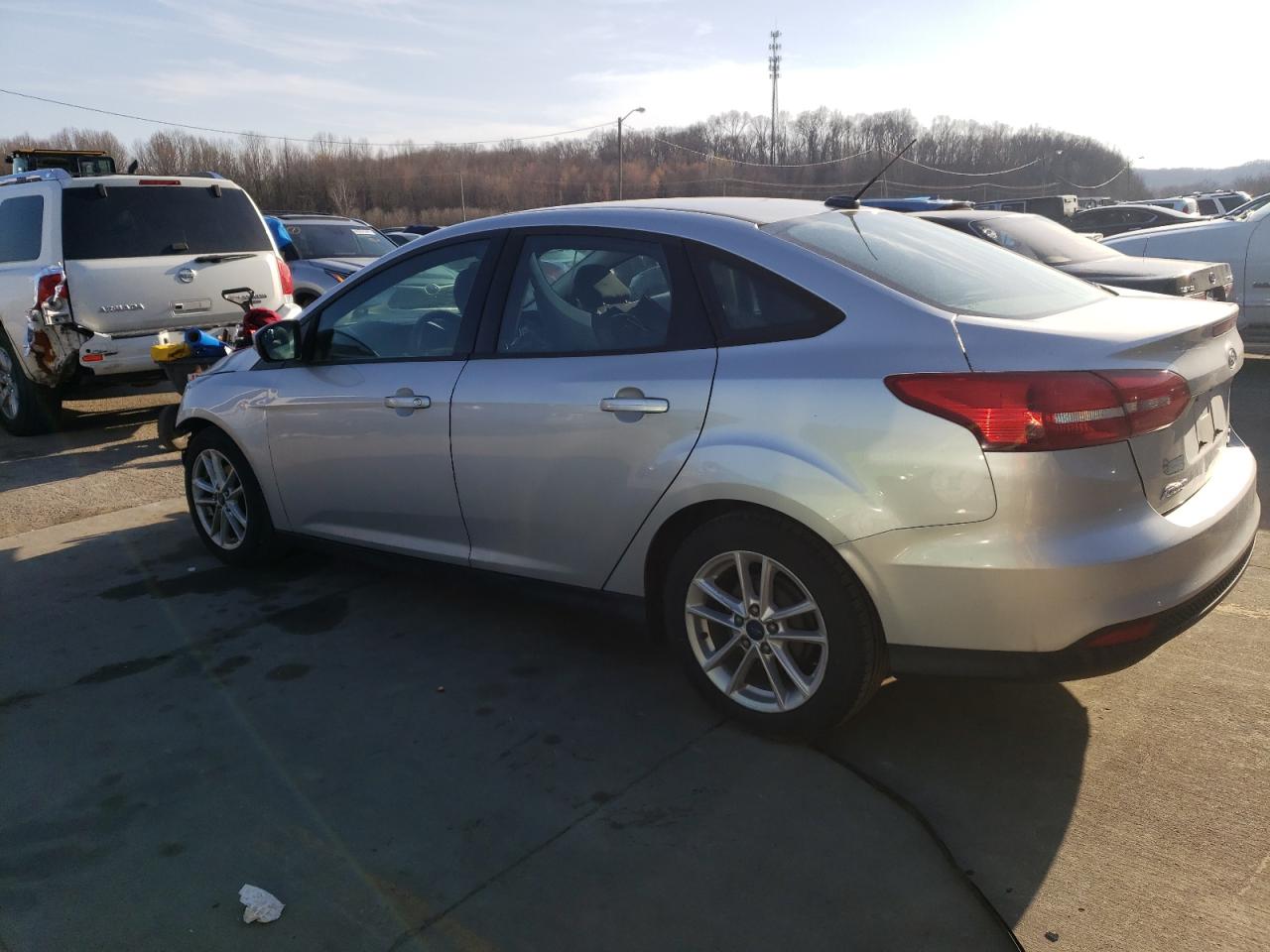 2016 Ford Focus Se vin: 1FADP3F26GL403647