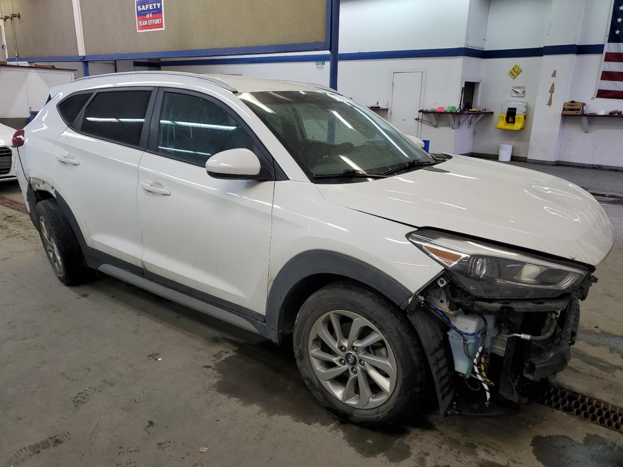 KM8J3CA44JU766950 2018 Hyundai Tucson Sel