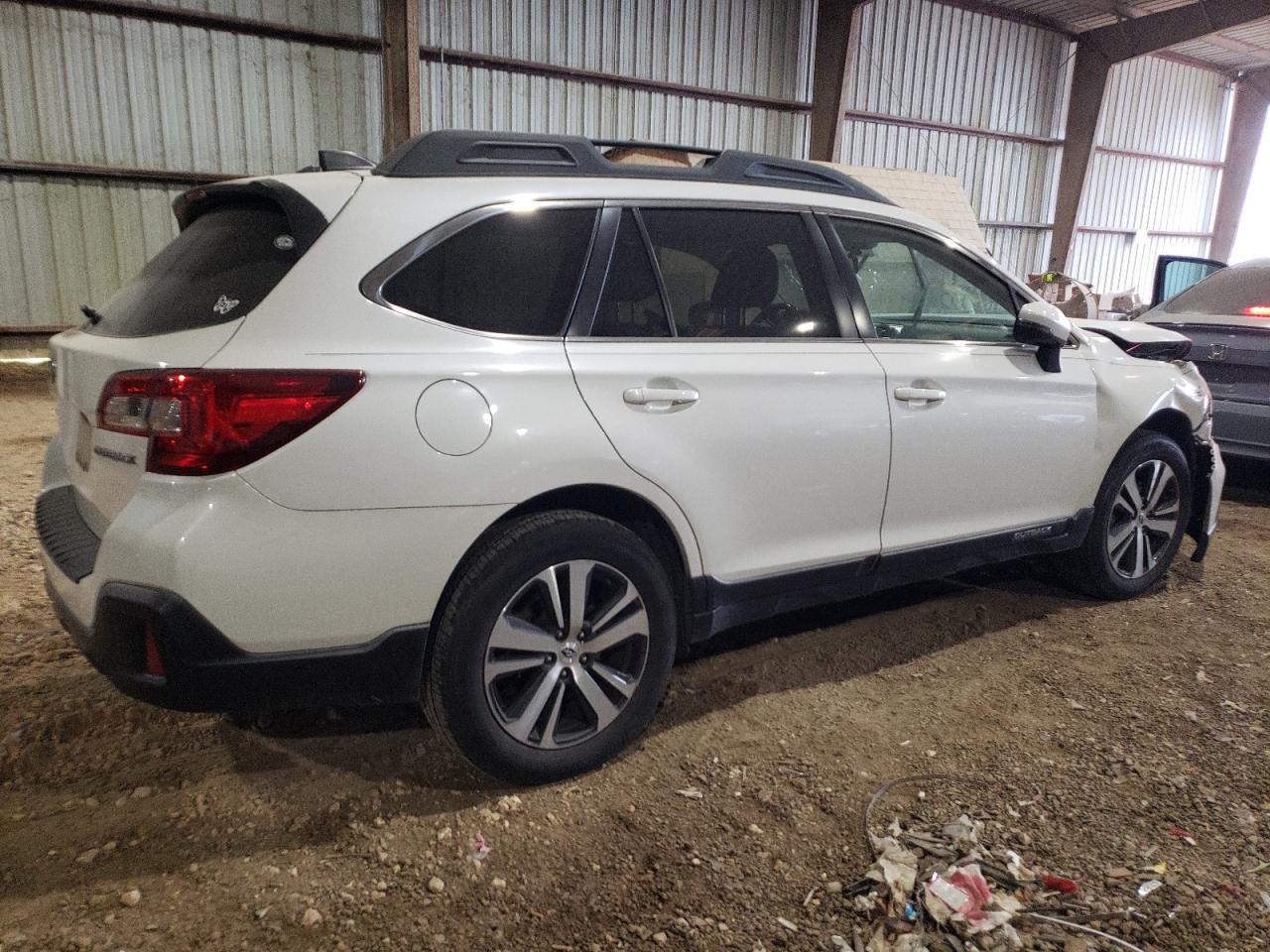 4S4BSANC5K3389663 2019 Subaru Outback 2.5I Limited