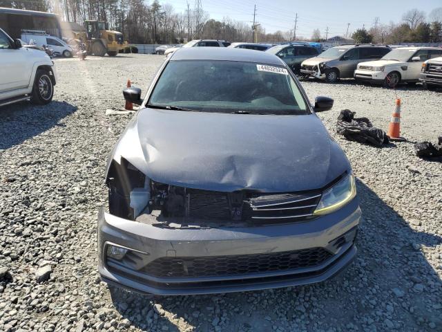 2018 VOLKSWAGEN JETTA SE - 3VWDB7AJ3JM208882