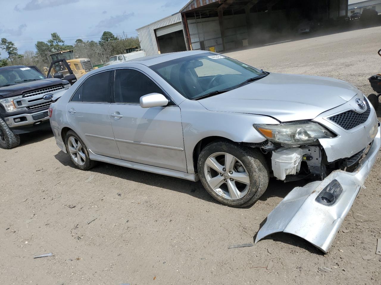 4T1BF3EK0BU663823 2011 Toyota Camry Base