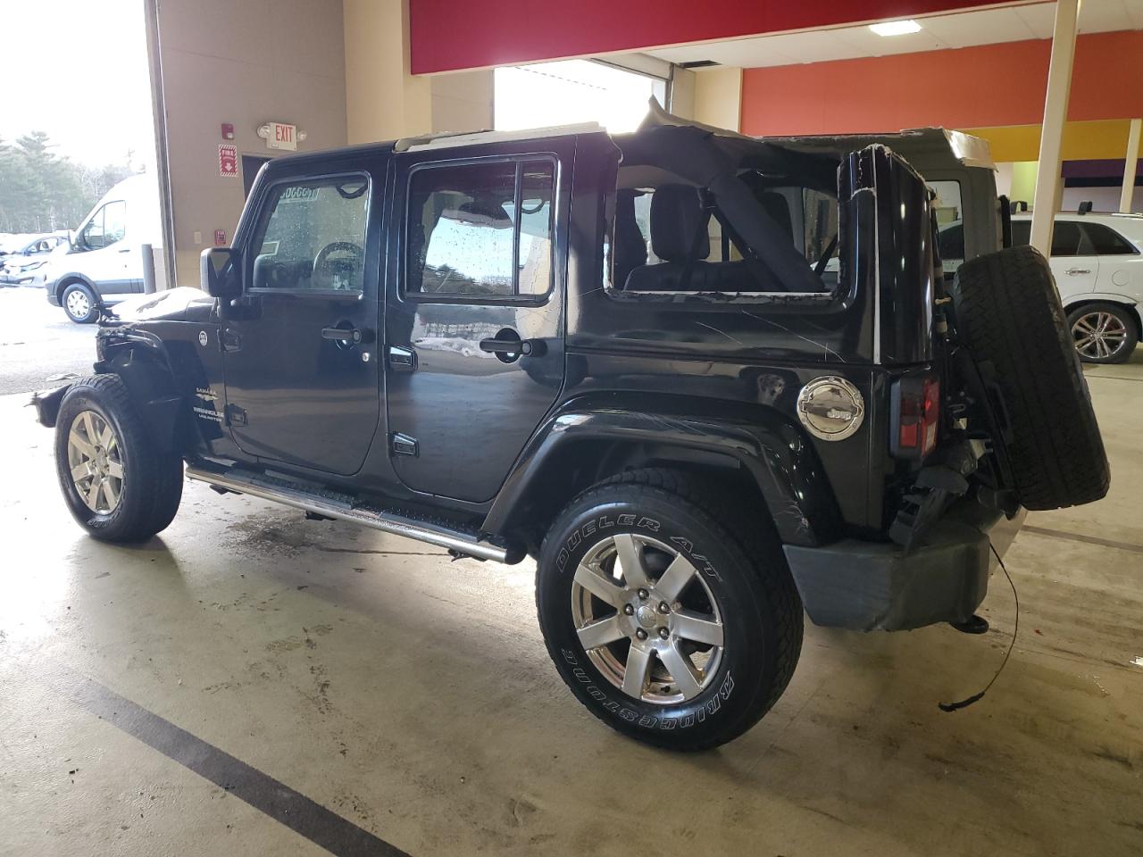 1C4BJWEG1FL510878 2015 Jeep Wrangler Unlimited Sahara