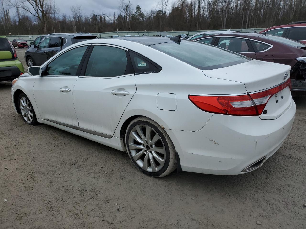 KMHFH4JG2DA261048 2013 Hyundai Azera Gls