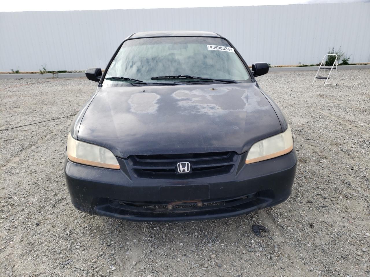 3HGCG665XYG705900 2000 Honda Accord Lx