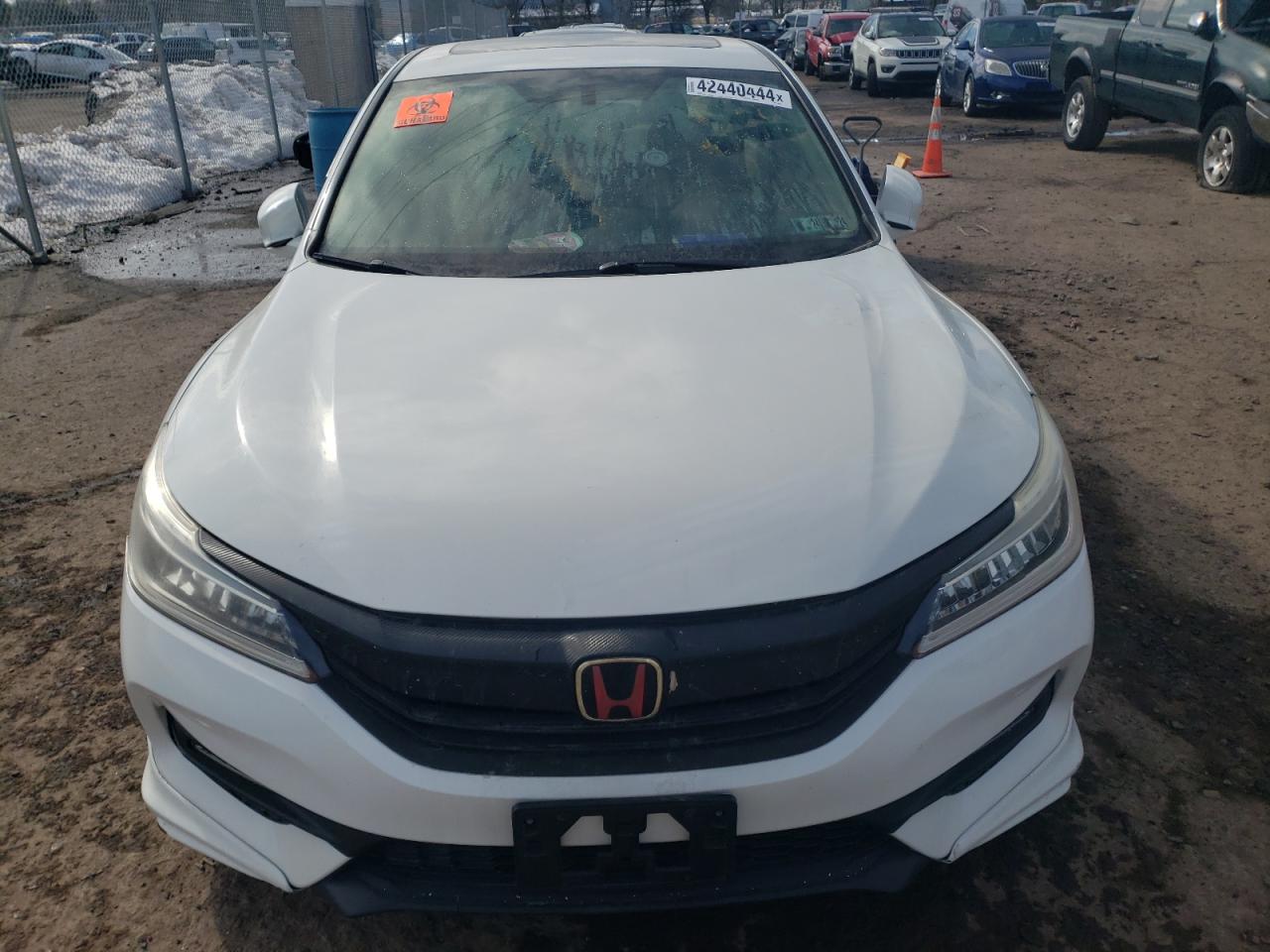 1HGCR2F8XGA198037 2016 Honda Accord Exl