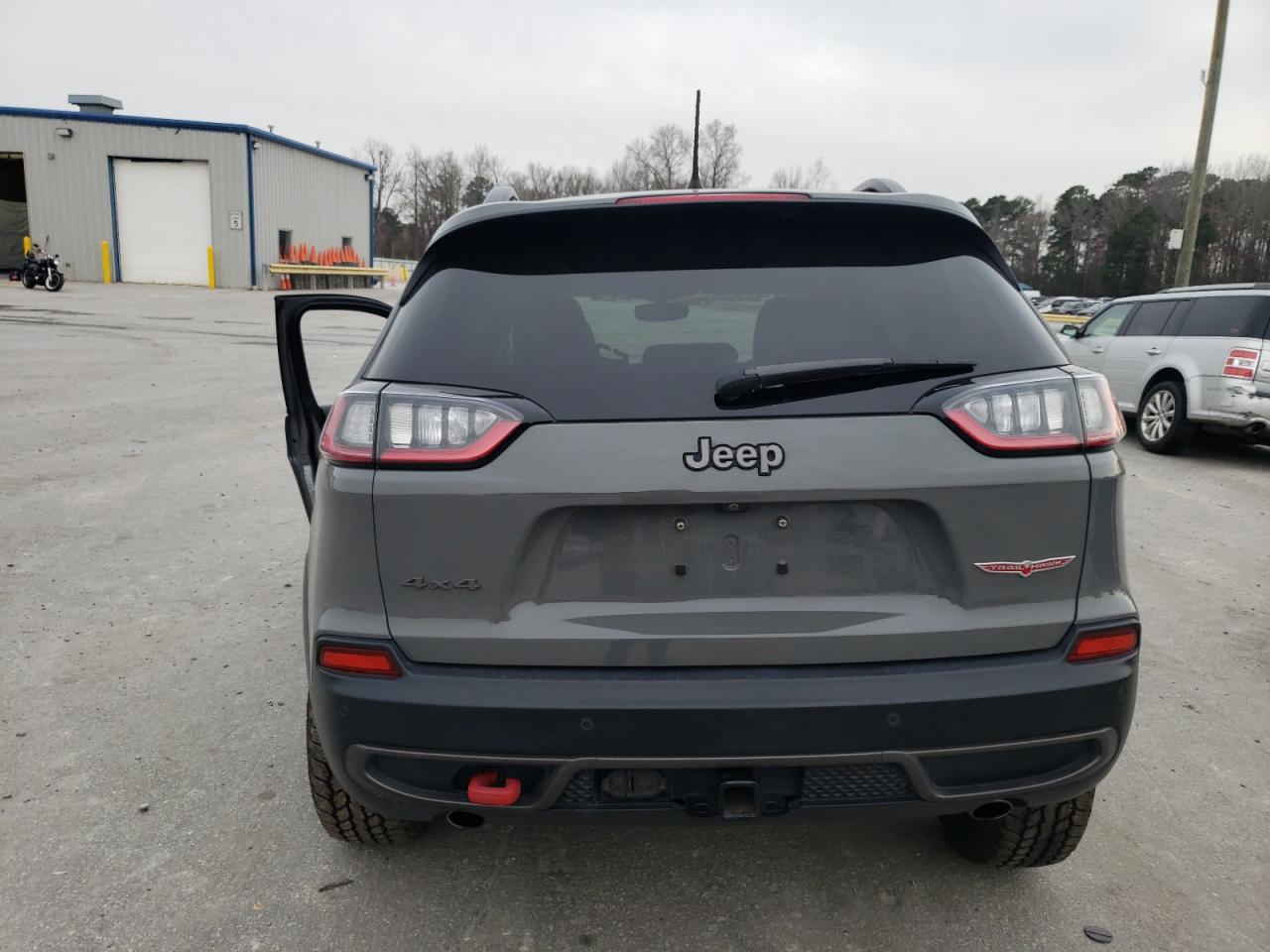 1C4PJMBX9KD436970 2019 Jeep Cherokee Trailhawk