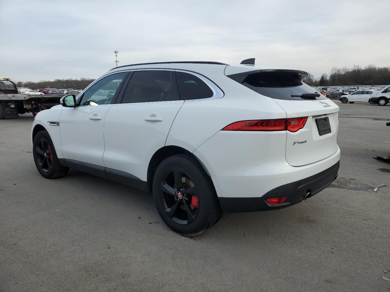 SADCJ2FX7LA622592 2020 Jaguar F-Pace Premium