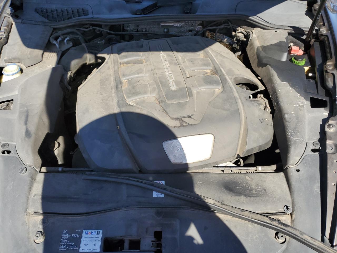 wp1af2a28ela30544 WP1AF2A28ELA30544 2014 Porsche Cayenne