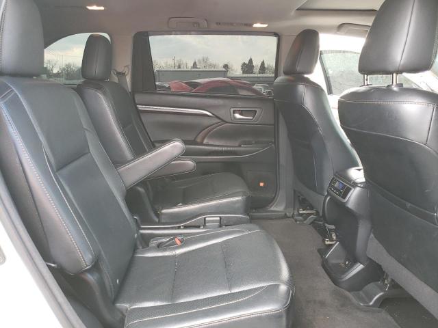 VIN 5TDYKRFH5FS096681 2015 Toyota Highlander, Limited no.11