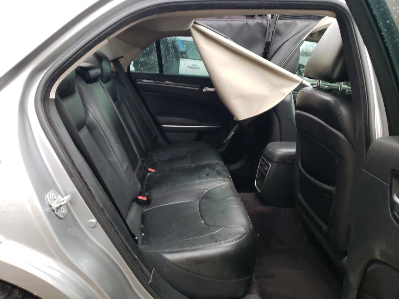 2C3CCAAG5GH243271 2016 Chrysler 300 Limited