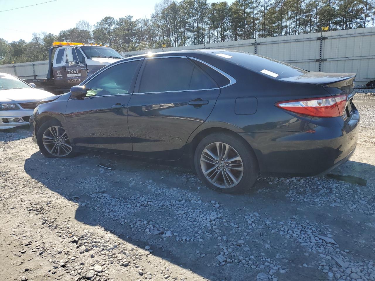 Lot #2445563865 2016 TOYOTA CAMRY LE