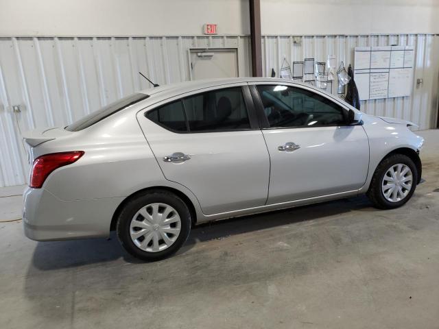 2019 NISSAN VERSA S 3N1CN7AP6KL840831