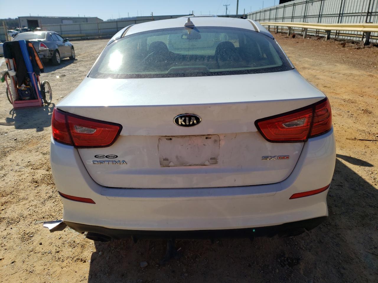 5XXGR4A75FG512285 2015 Kia Optima Sx