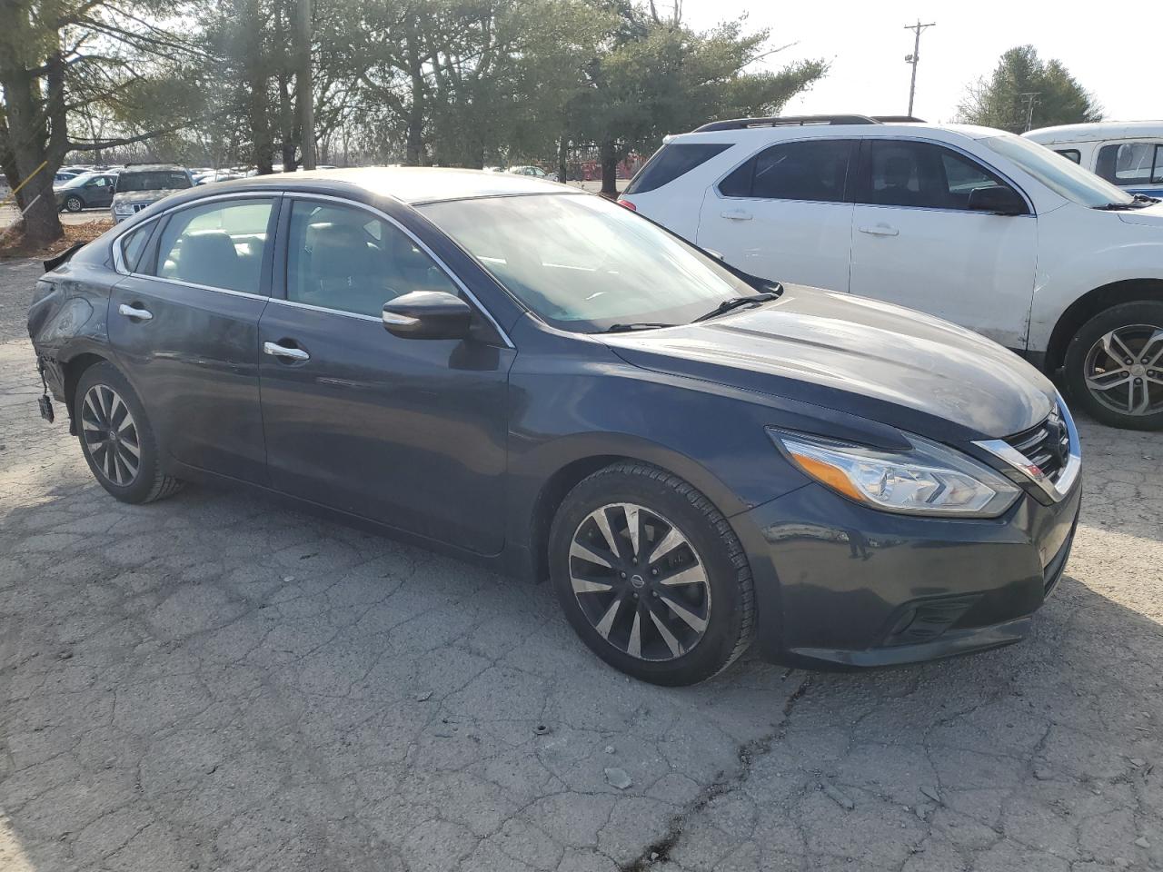 2018 Nissan Altima 2.5 vin: 1N4AL3AP1JC161973