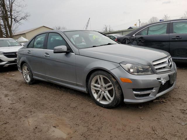 VIN WDDGF8ABXDR275670 2013 Mercedes-Benz C-Class, 3... no.4