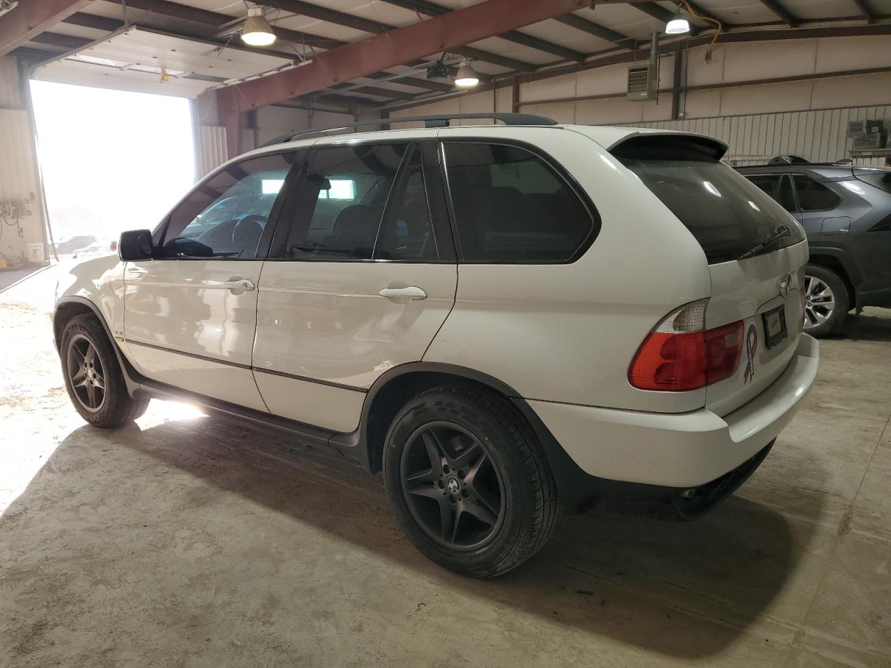 5UXFB33562LH39535 2002 BMW X5 4.4I